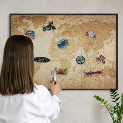 Ozdobné tabule na magnety v černém rámu Stará mapa