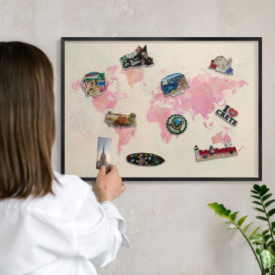 Ozdobné tabule na magnety v černém rámu Mapa světa
