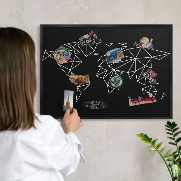 Ozdobné tabule na magnety v černém rámu Mapa světa