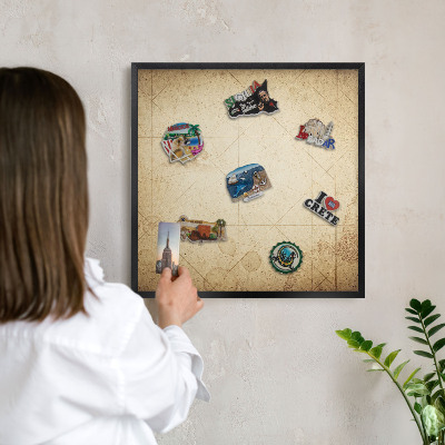 Ozdobné tabule na magnety v černém rámu Starověká mapa
