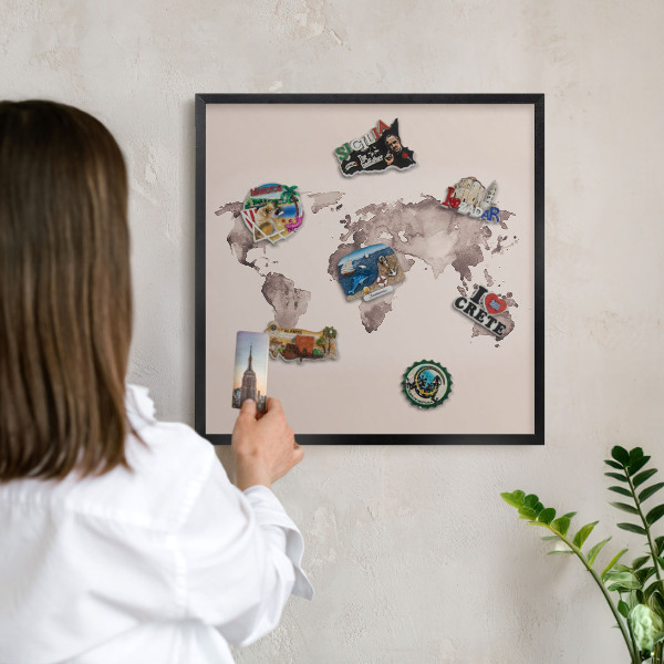 Tabule na magnety v rámech černé barvy Mapa světa
