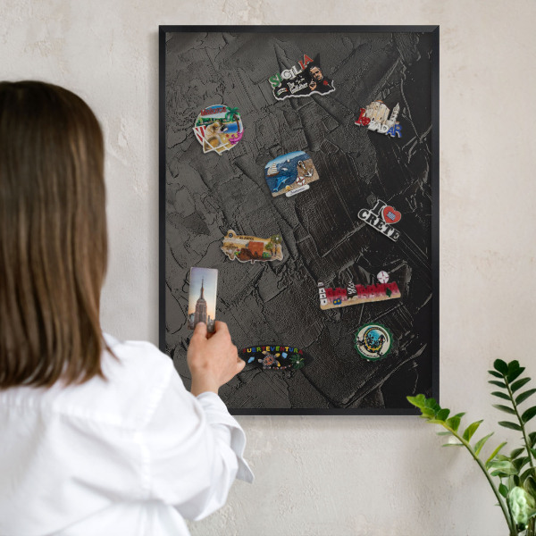 Tabule na magnety v rámech černé barvy Texturovaná černá