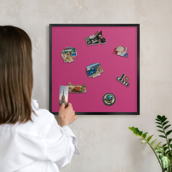 Ozdobné tabule na magnety v černém rámu Intenzivní růžová