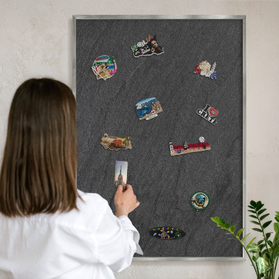 Tabule na magnety na zeď stříbrný rám Černá textura