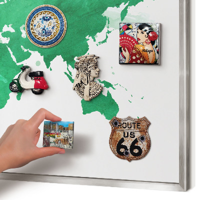 Tabule na magnety z dovolené ve stříbrném rámu Zelená mapa