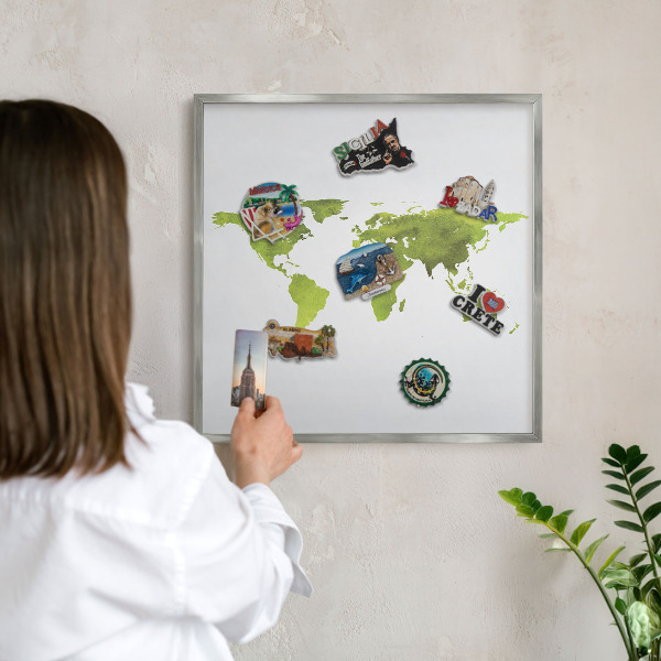 Tabule na magnety na zeď stříbrný rám Zelená mapa