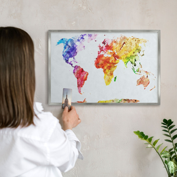 Tabule na magnety z dovolené ve stříbrném rámu Barevná mapa