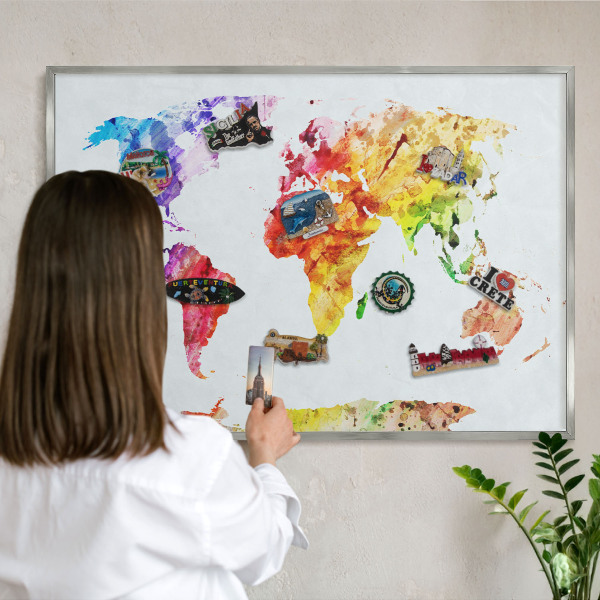 Tabule na magnety z dovolené ve stříbrném rámu Barevná mapa