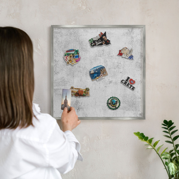 Tabule na magnety na zeď stříbrný rám Surový beton