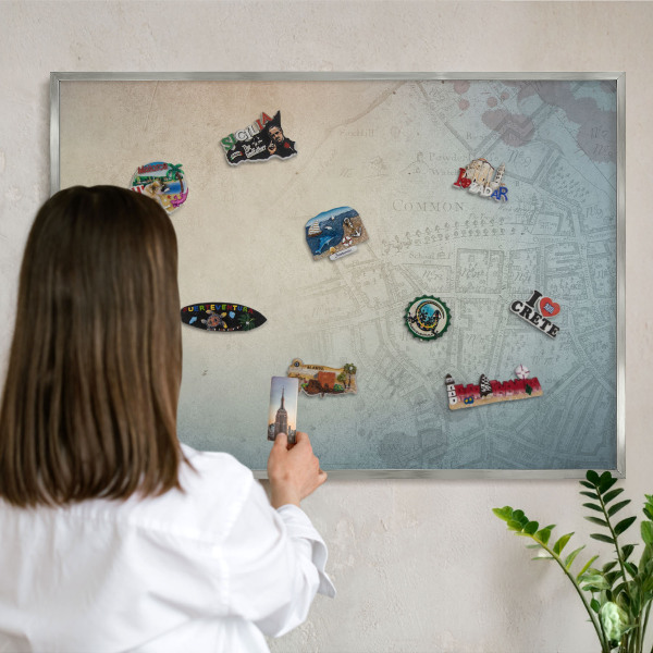 Tabule na magnety na zeď stříbrný rám Stará mapa