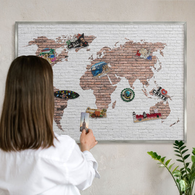 Tabule na magnety na zeď stříbrný rám Mapa cihel