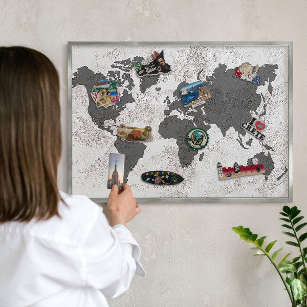 Tabule na magnety z dovolené ve stříbrném rámu Mapa světa