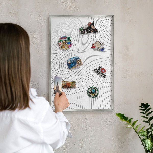 Tabule na magnety na zeď stříbrný rám Čárové vlny