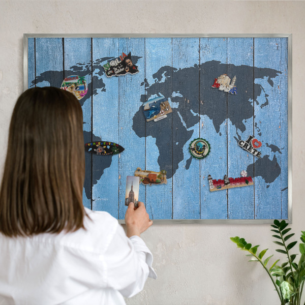 Tabule na magnety z dovolené ve stříbrném rámu Mapa světa