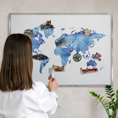 Tabule na magnety z dovolené ve stříbrném rámu Akvarelová mapa