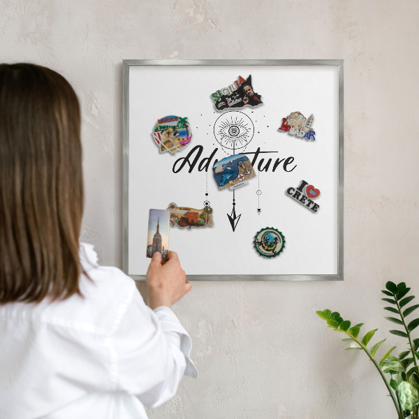 Tabule na magnety z dovolené ve stříbrném rámu Dobrodružné téma