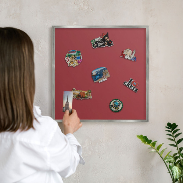 Tabule na magnety z dovolené ve stříbrném rámu Vínové barvy