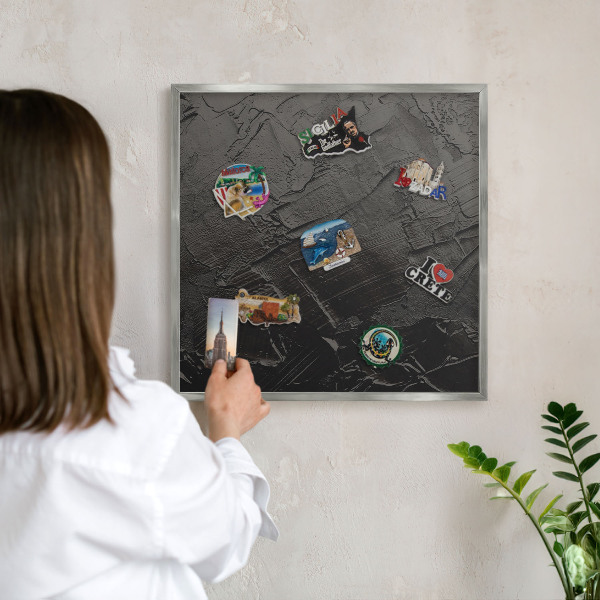 Tabule na magnety na zeď stříbrný rám Texturovaná černá