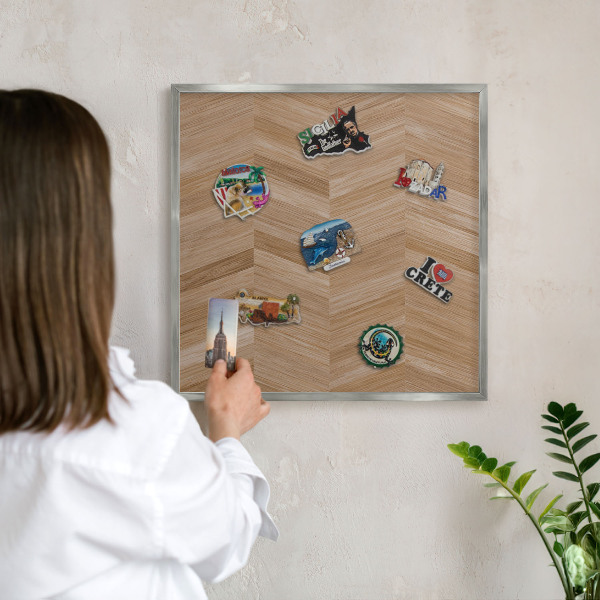 Tabule na magnety na zeď stříbrný rám Dřevěná rybí kost