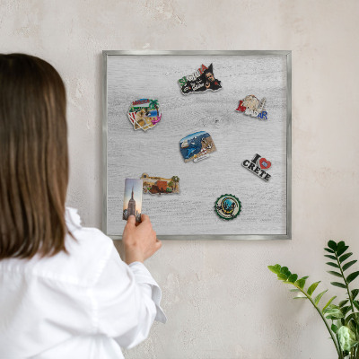 Tabule na magnety na zeď stříbrný rám Dřevěná konstrukce