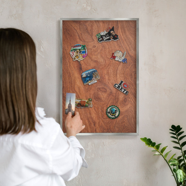 Tabule na magnety na zeď stříbrný rám Dřevěná textura