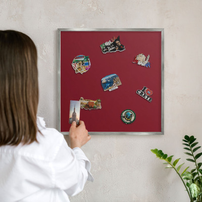 Tabule na magnety z dovolené ve stříbrném rámu Živá vínová
