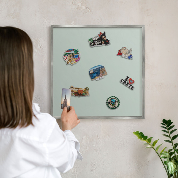 Tabule na magnety na zeď stříbrný rám Světle mátová