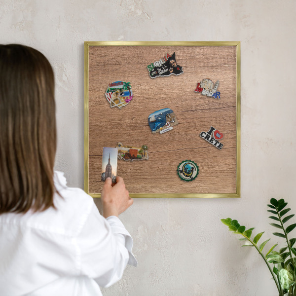 Magnetické tabule na magnety v zlatém rámu Textura dřeva
