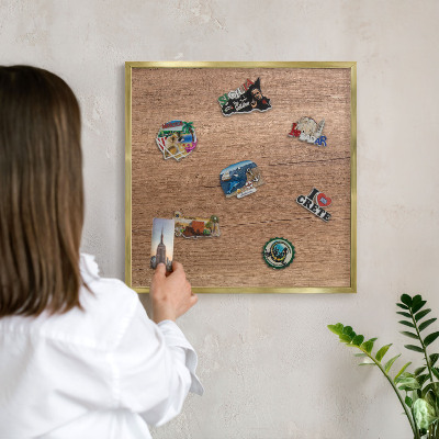 Magnetické tabule na magnety v zlatém rámu Textura dřeva