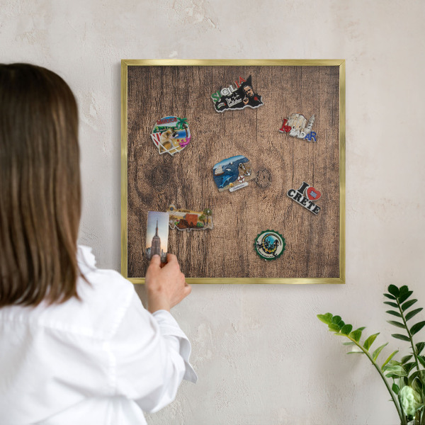 Plechové tabule na magnety zlatý rám Dřevěná textura