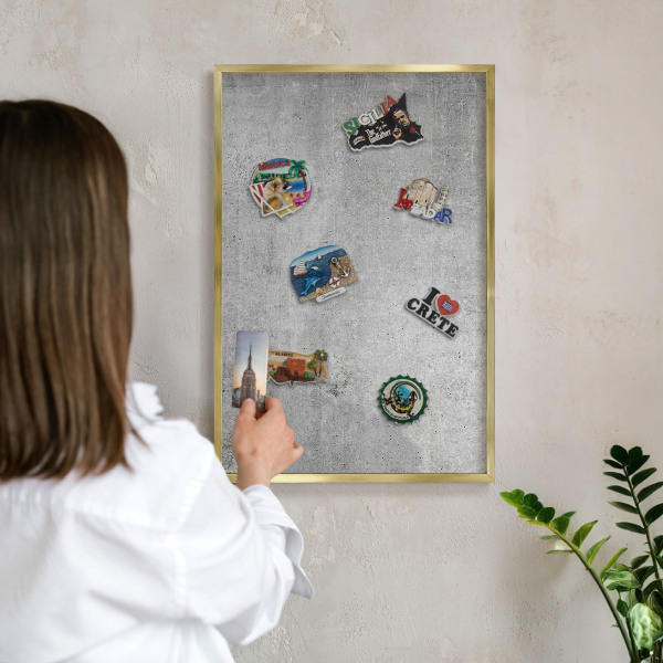 Magnetické tabule na magnety v zlatém rámu Betonový minimalismus