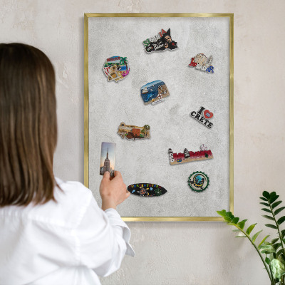 Magnetické tabule na magnety v zlatém rámu Šedá elegance