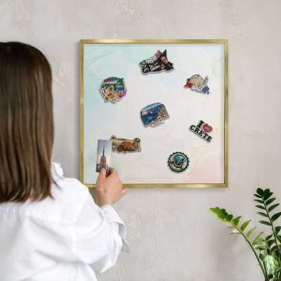 Magnetické tabule na magnety v zlatém rámu Pastelová elegance