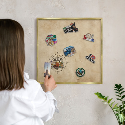 Magnetické tabule na magnety v zlatém rámu Větrná růžice