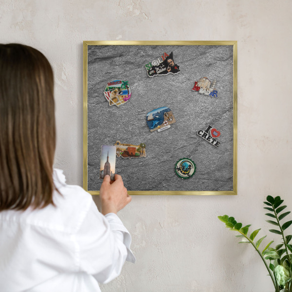 Magnetické tabule na magnety v zlatém rámu Šedý kámen