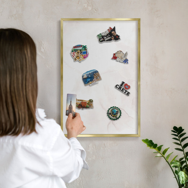 Magnetické tabule na magnety v zlatém rámu Mramorová elegance