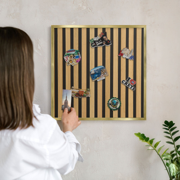 Magnetické tabule na magnety v zlatém rámu Dřevěné rytmy
