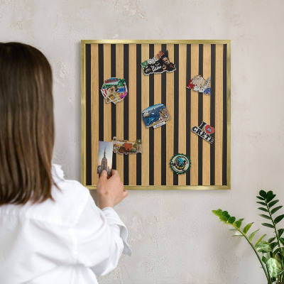 Magnetické tabule na magnety v zlatém rámu Dřevěné rytmy