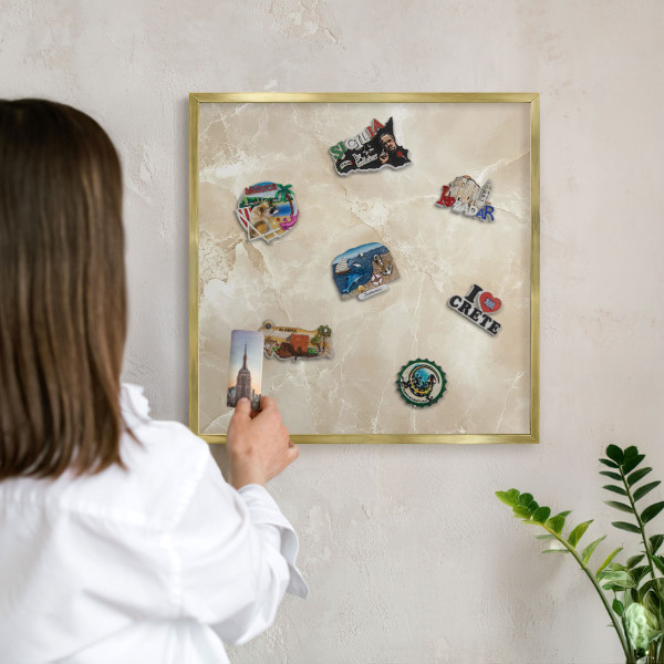 Magnetické tabule na magnety v zlatém rámu Mramorový vzor