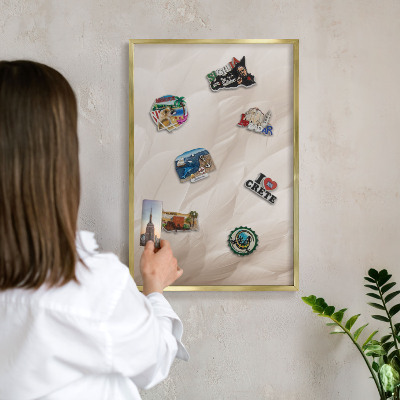 Magnetické tabule na magnety v zlatém rámu Krémové peří