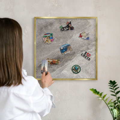 Magnetické tabule na magnety v zlatém rámu Kamenná textura