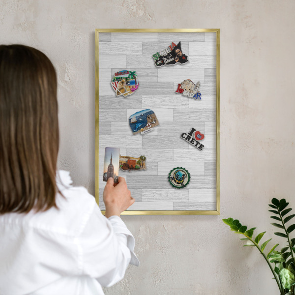 Plechové tabule na magnety zlatý rám Dřevěná textura