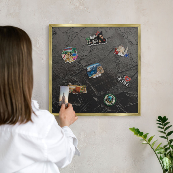 Plechové tabule na magnety zlatý rám Texturovaná černá