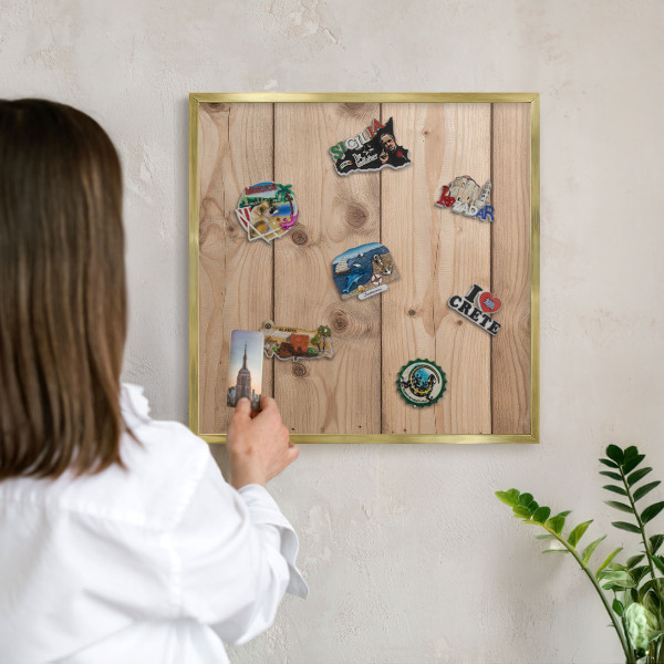 Magnetické tabule na magnety v zlatém rámu Dřevěná textura