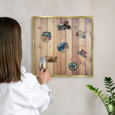 Magnetické tabule na magnety v zlatém rámu Dřevěné desky