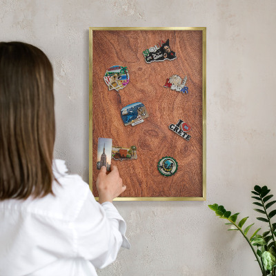 Plechové tabule na magnety zlatý rám Dřevěná textura