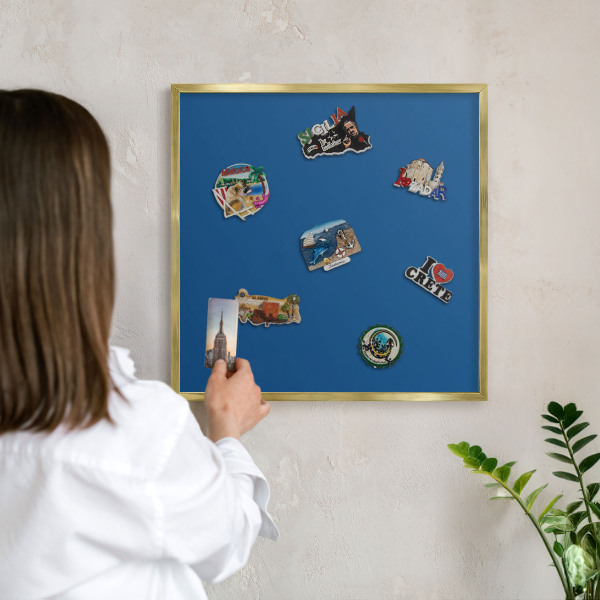 Magnetické tabule na magnety v zlatém rámu Tmavě modrá