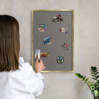 Magnetické tabule na magnety v zlatém rámu Tmavě šedá