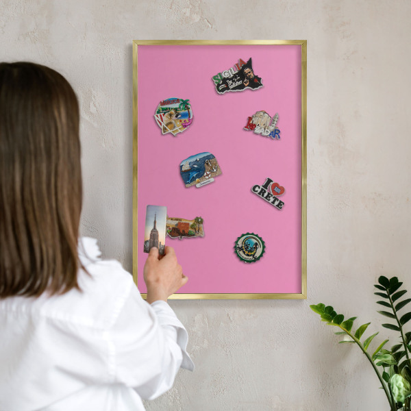 Magnetické tabule na magnety v zlatém rámu Chladivá růžová