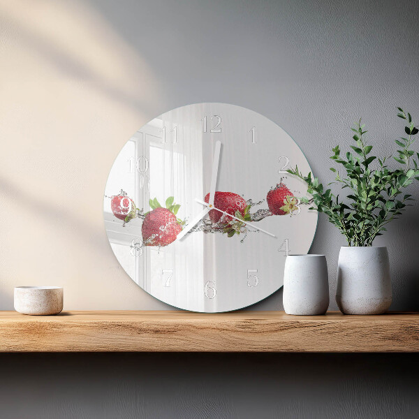 Skleněné hodiny na stěnu Jahody ve vodě